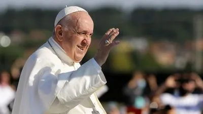 Кулеба вновь пригласил Папу Римского в Украину