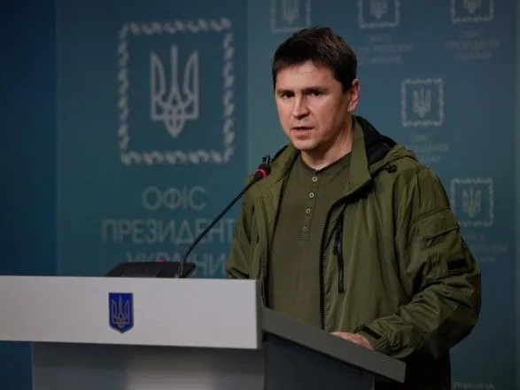 Подоляк: рф говорит, что начала войну, чтобы не позволить вступление Украины в НАТО. Вскоре она получит Альянс за полчаса езды от Петербурга