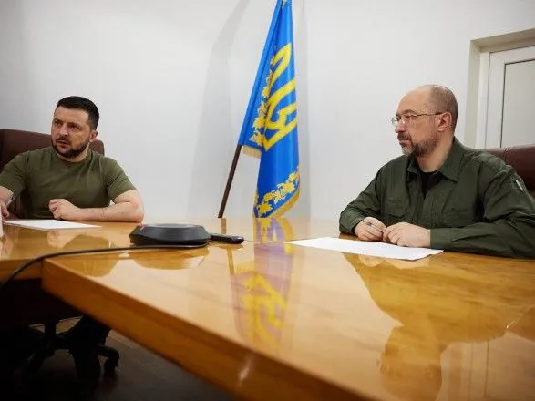 Зеленський провів нараду щодо забезпечення армії: серед тем - озброєння