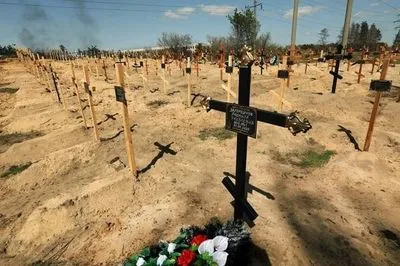 На Луганщині за 52 дні війни з’явилося понад 400 нових могил