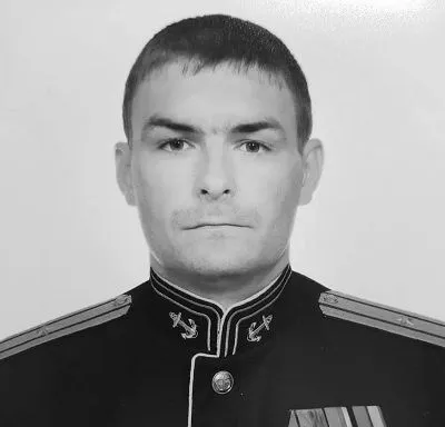 Загинув під час бою в Україні: в окупованому Криму поховали командира десантного корабля "Цезар Куніков"