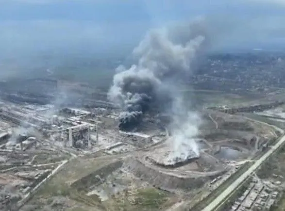 Завод "Азовсталь" в Мариуполе разбомблен и уничтожен практически полностью - "Азов"