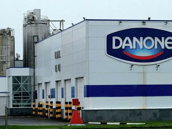 Danone припинила імпорт до росії частини своєї продукції