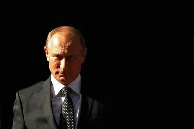 Шостий пакет санкцій ЄС проти росії може включити "своєрідне" ембарго на нафту – Politico