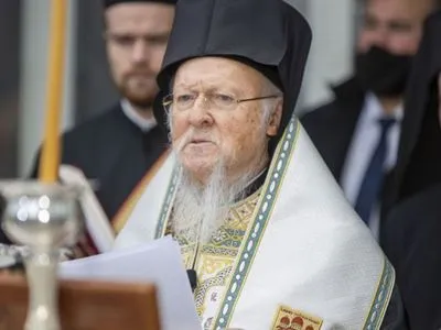 На Великодній службі Вселенський патріарх закликав до припинення війни в Україні