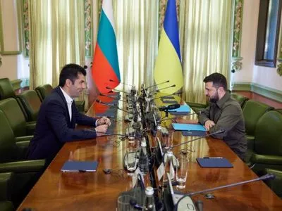 Украинскую военную технику будут ремонтировать в Болгарии – Зеленский