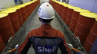Shell отказывается покупать смешанную российскую нефть