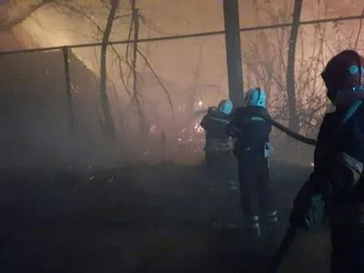 На Луганщині два рятувальники потрапили під обстріл окупантів і дістали поранення