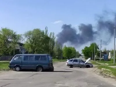 Под Попасной российские оккупанты обстреляли автомобиль с волонтерами