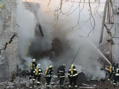Ракетний удар по Одесі: рятувальники ліквідували наслідки російської атаки