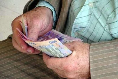 Українці в середньому отримують 4370 гривень пенсії
