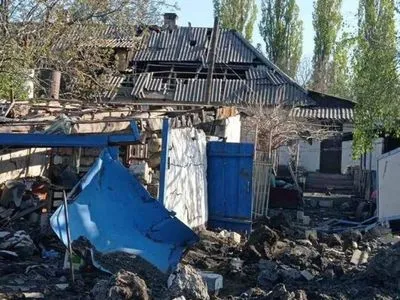 Оккупанты из артиллерии обстреляли Врубовку Луганской области: разрушены два дома