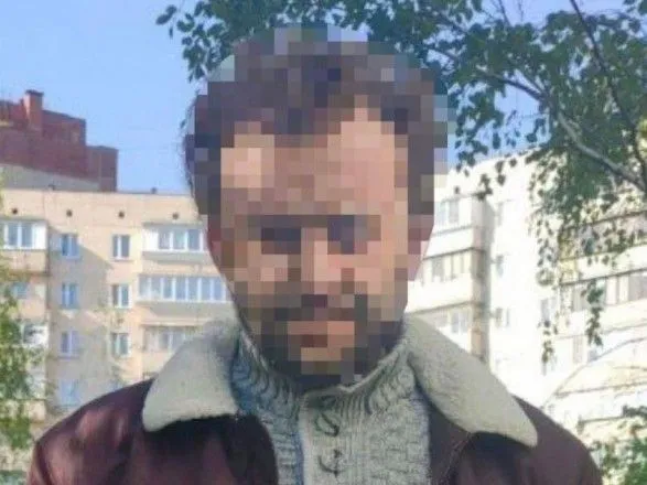 Мужчина обманул волонтеров из Киева почти на полмиллиона гривен