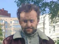Мужчина обманул волонтеров из Киева почти на полмиллиона гривен