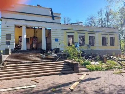 На Харьковщине оккупанты обстреляли музей Григория Сковороды, есть пострадавший
