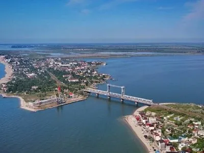 Одесская область: оккупанты в четвертый раз ударили ракетой по мосту через Днестровский лиман