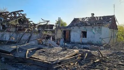 Рашисти випустили 18 ракет по селищу на Запоріжжі: є загиблі та поранені