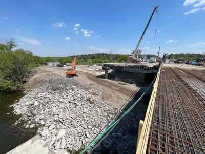 Відновлений міст через річку Ірпінь відкриють 29 травня – ОП