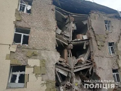 Донеччина: загарбники за добу обстріляли п'ять міст, є жертва