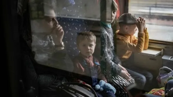 россия депортировала около 2,5 тысячи детей из Украины