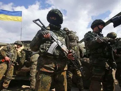 На Донбассе украинские военные отбили 17 атак врага