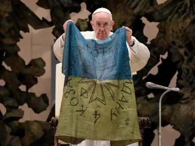 Папа Римський може приїхати у Маріуполь для евакуації українських військових - дружини "азовців"