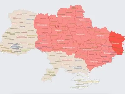 В 13 областях Украины звучит сирена