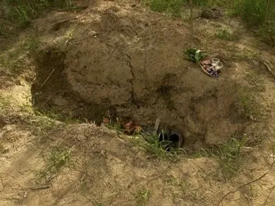 Под Черниговом украинца и его братьев расстреляли и закопали рашисты после нескольких дней пыток: мужчина чудом выжил