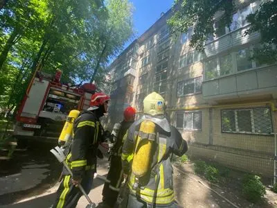 В Киеве произошел пожар в жилой пятиэтажке