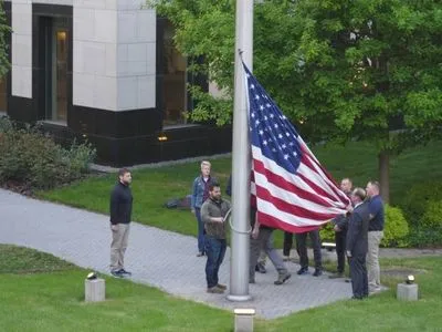 Посольство США відновило роботу в Києві після тримісячної перерви