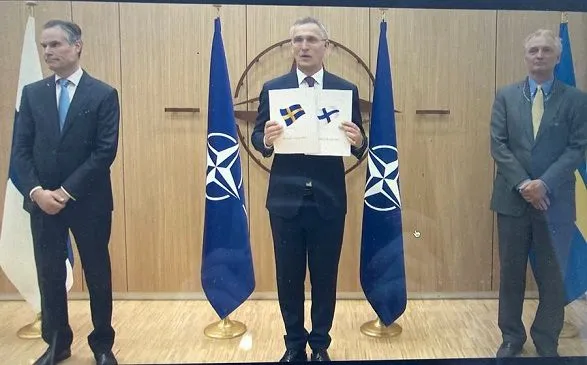 Фінляндія і Швеція подали заявки на вступ до НАТО