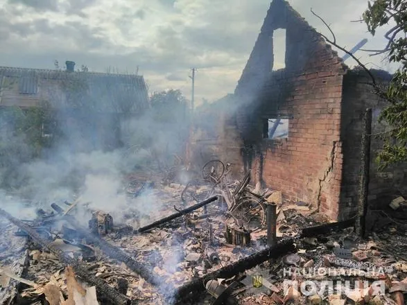 Обстрелы Донецкой области: за сутки оккупанты разрушили 19 домов, есть погибшие и раненые