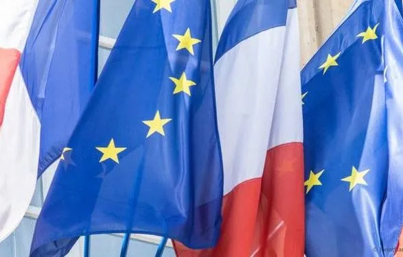 МЗС Франції: пропозиція Макрона не є альтернативою членства в ЄС
