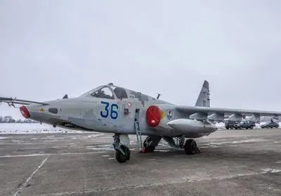 Украине передали советские штурмовики Су-25 - СМИ