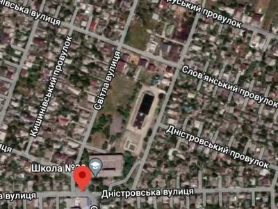 Погиб от российского снаряда: в Мариуполе на территории школы подорвался 12-летний мальчик