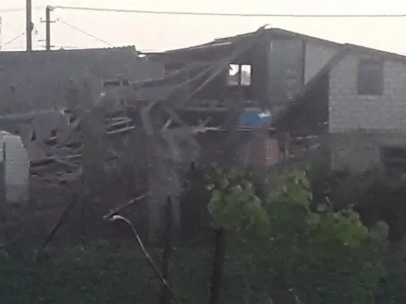 Окупанти знову обстріляли Чорнобаївку: загинув чоловік, є поранені