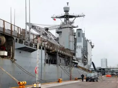 В финскую столицу Хельсинки вошли четыре военных корабля НАТО