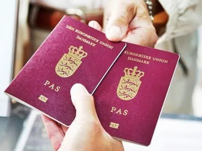 Данія призупиняє процес прийому заяв на візи та посвідки на проживання для росіян