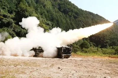 Великобритания требует одобрения США на отправку ракетных систем M270 в Украину