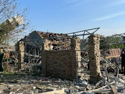 Оккупанты нанесли ракетный удар по Славянску: разрушены и повреждены дома
