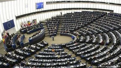 "Распространяли пропаганду и кремлевские наративы": Европарламент запретил работу лоббистов из россии