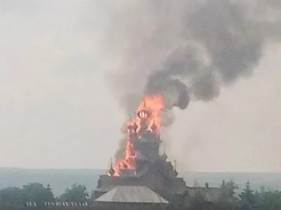 Від бомбардувань загорівся дерев'яний скит Святогірської Лаври