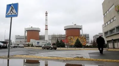 Энергоатом показал видео пролета российской ракеты над Южноукраинской АЭС