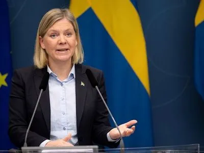 Правительство Швеции избежало отставки