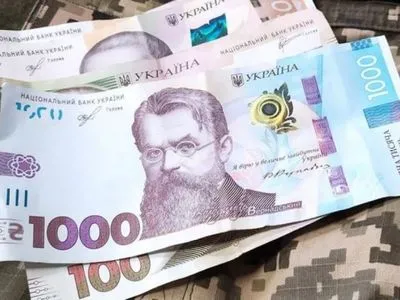 Українські військові отримають за травень 65,2 млрд гривень виплат – Міноборони