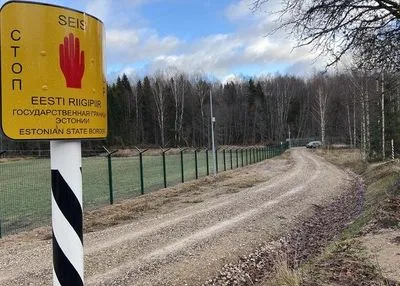 Эстония досрочно построила первый укрепленный участок границы с рф