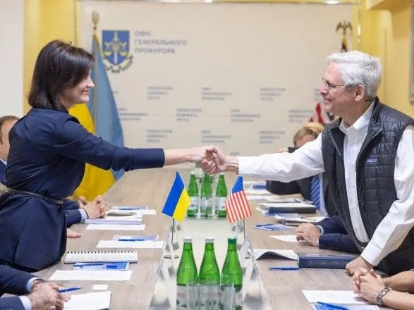 На пути к справедливости Украине очень нужна помощь "на земле", США рассматривают возможность ее предоставить - Генпрокурор