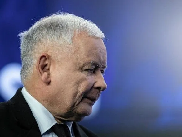 Лидер правящей партии Качиньский ушел из правительства Польши