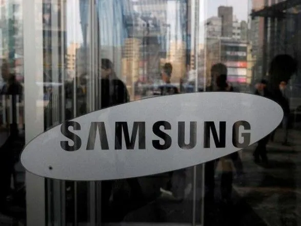 Samsung Australia оштрафували на 9,7 млн доларів за неправдиві заяви про водонепроникність