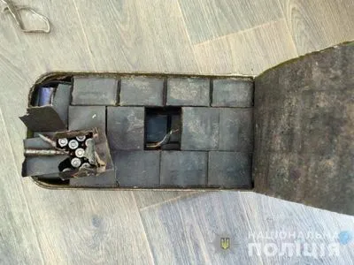 На Рівненщині біля кордону з білоруссю виявили схрон боєприпасів